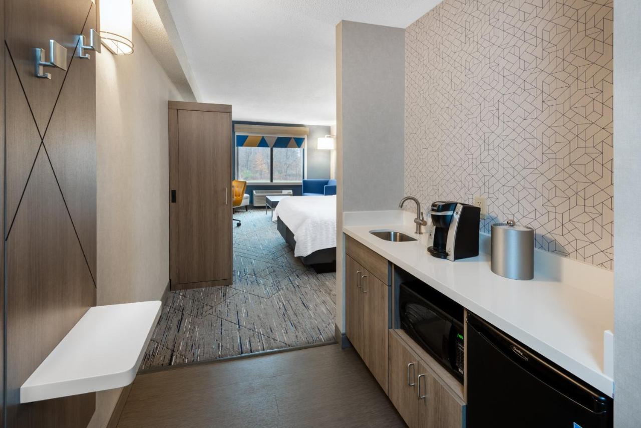 Holiday Inn Express & Suites Wadsworth By Ihg Dış mekan fotoğraf